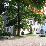 Schloss Triestewitz Ξενοδοχείο με διαμερίσματα