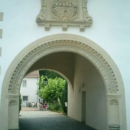 Schloss Triestewitz Arzberg (Saxony)