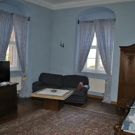 Schloss Triestewitz شقة فندقية آرتْسبيرغ