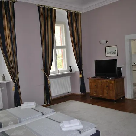 شقة فندقية Schloss Triestewitz آرتْسبيرغ