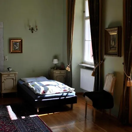 شقة فندقية Schloss Triestewitz 3*