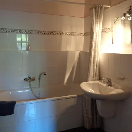 Schloss Triestewitz 3*
