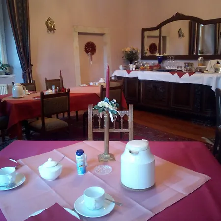 Schloss Triestewitz آرتْسبيرغ