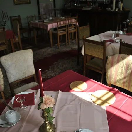 Ξενοδοχείο με διαμερίσματα Schloss Triestewitz 3*