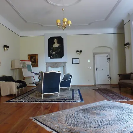 Schloss Triestewitz Arzberg (Saxony)