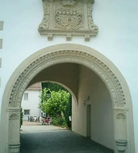 Schloss Triestewitz Arzberg (Saxony)