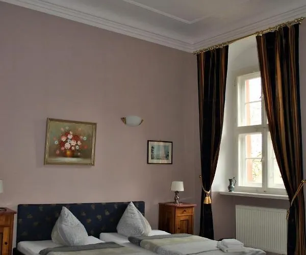 Aparthotel Schloss Triestewitz 3*