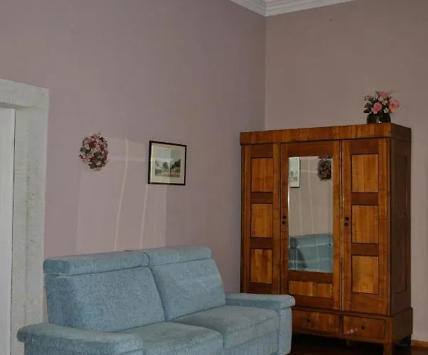 Schloss Triestewitz Aparthotel 3*