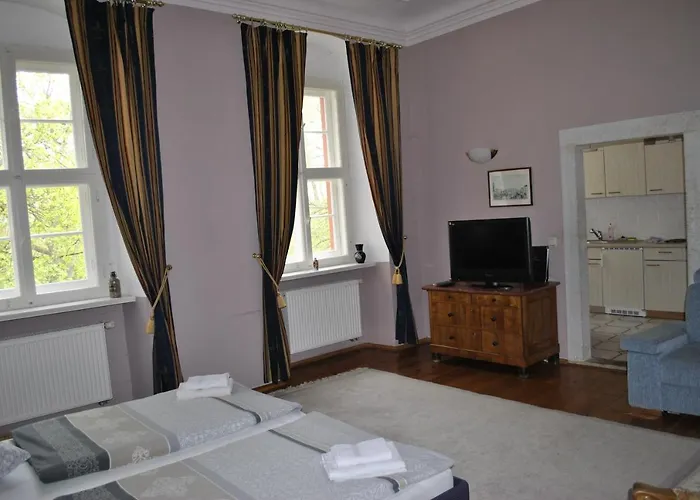 Aparthotel Schloss Triestewitz Arzberg (Saxony)