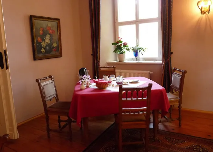 Schloss Triestewitz Aparthotel 3*