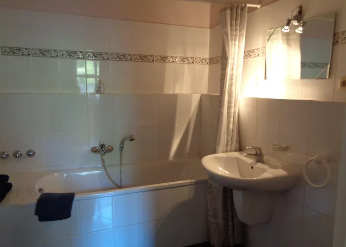 Schloss Triestewitz 3*